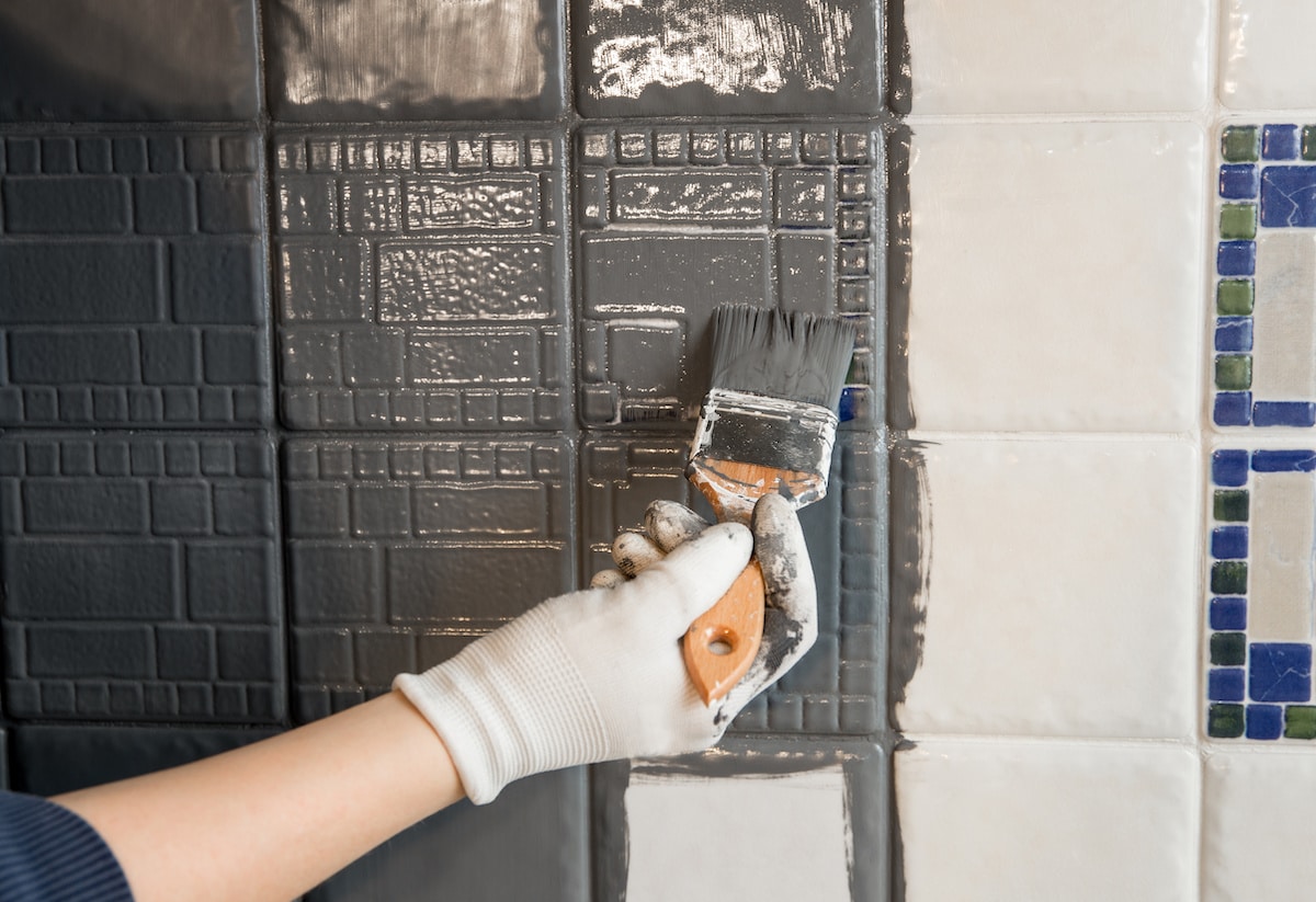 Painting Bathroom Tile for a Fresh, Modern Look
