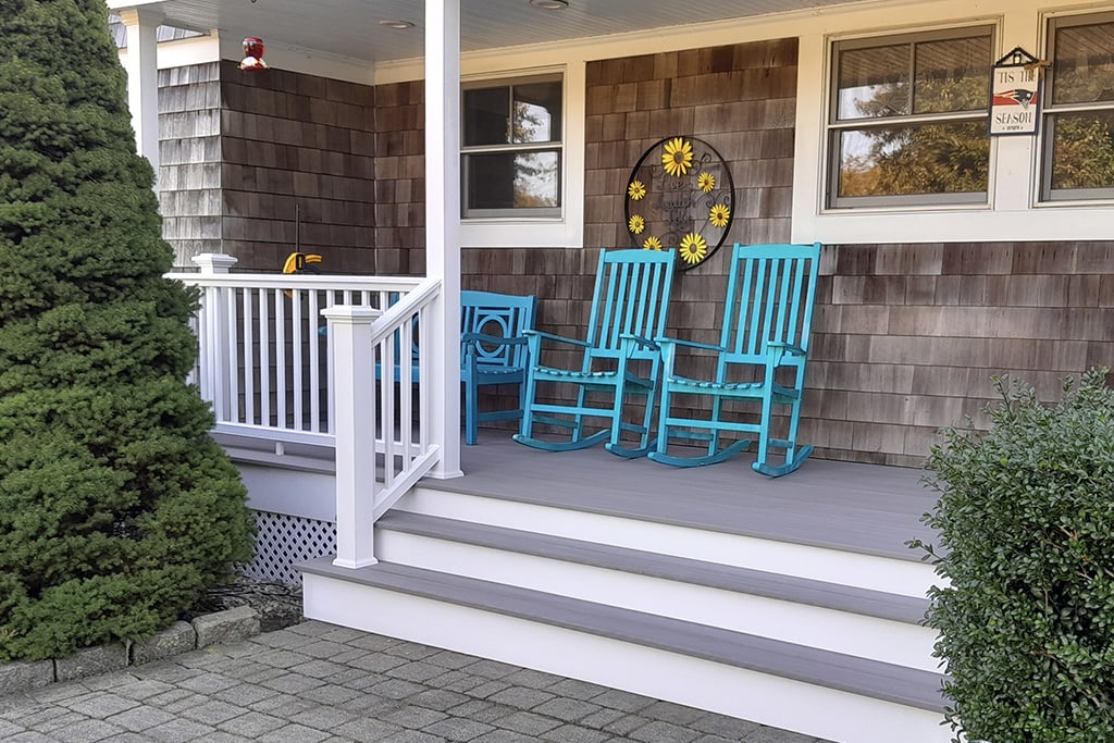 Stylish Railings for Your Outdoor Stairs