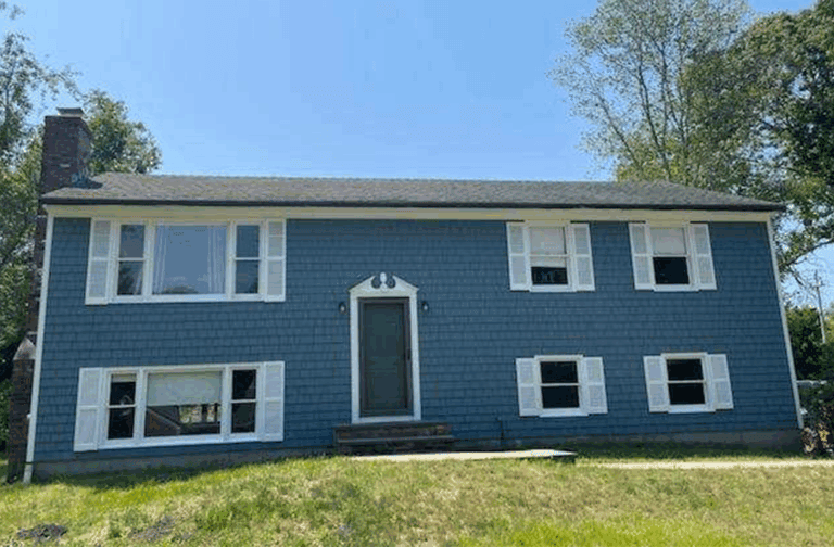 Exterior Painter Near Warwick, RI
