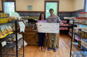 Painting a Brighter Future: Supporting the Jonnycake Center