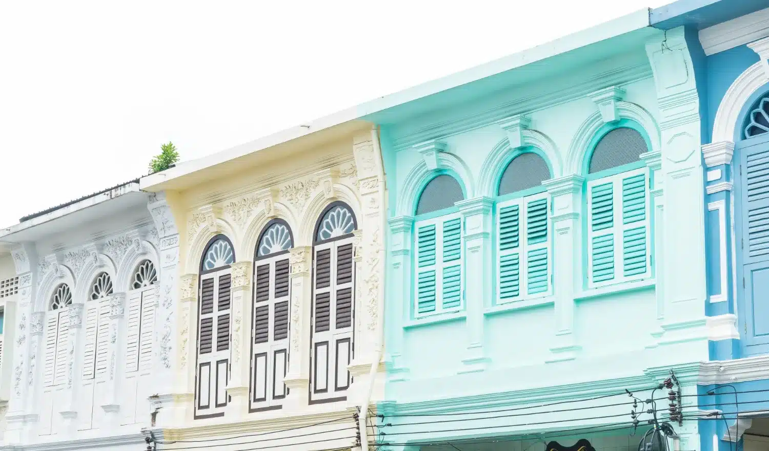 Choosing Exterior Trim Colors for Classic Rhode Island Architecture