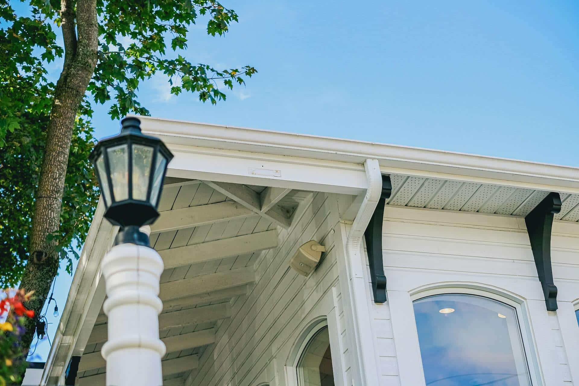 well maintained home exterior painting